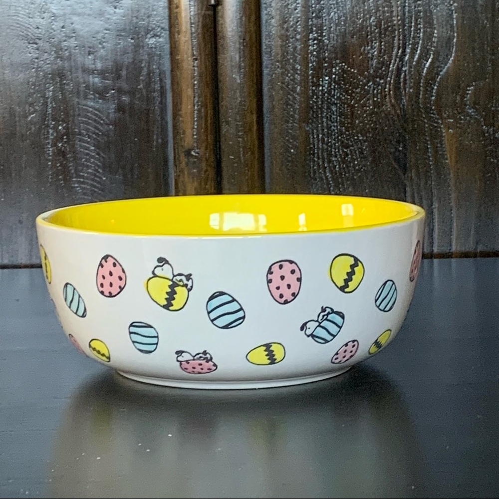 Peanuts Snoopy Easter Egg 8” Serving Bowl